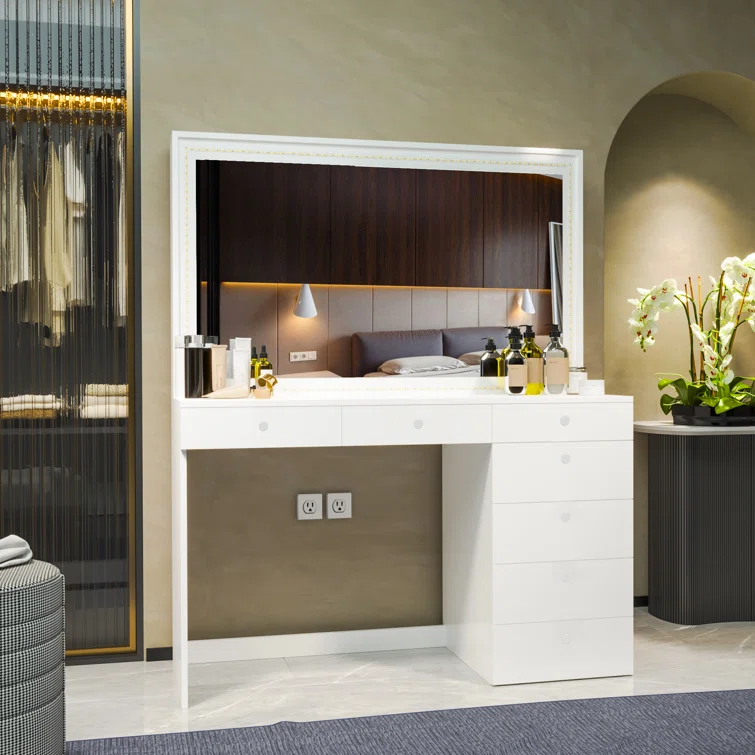 Boahaus Selene Modern White Lighted Vanity Table with 7 Drawers